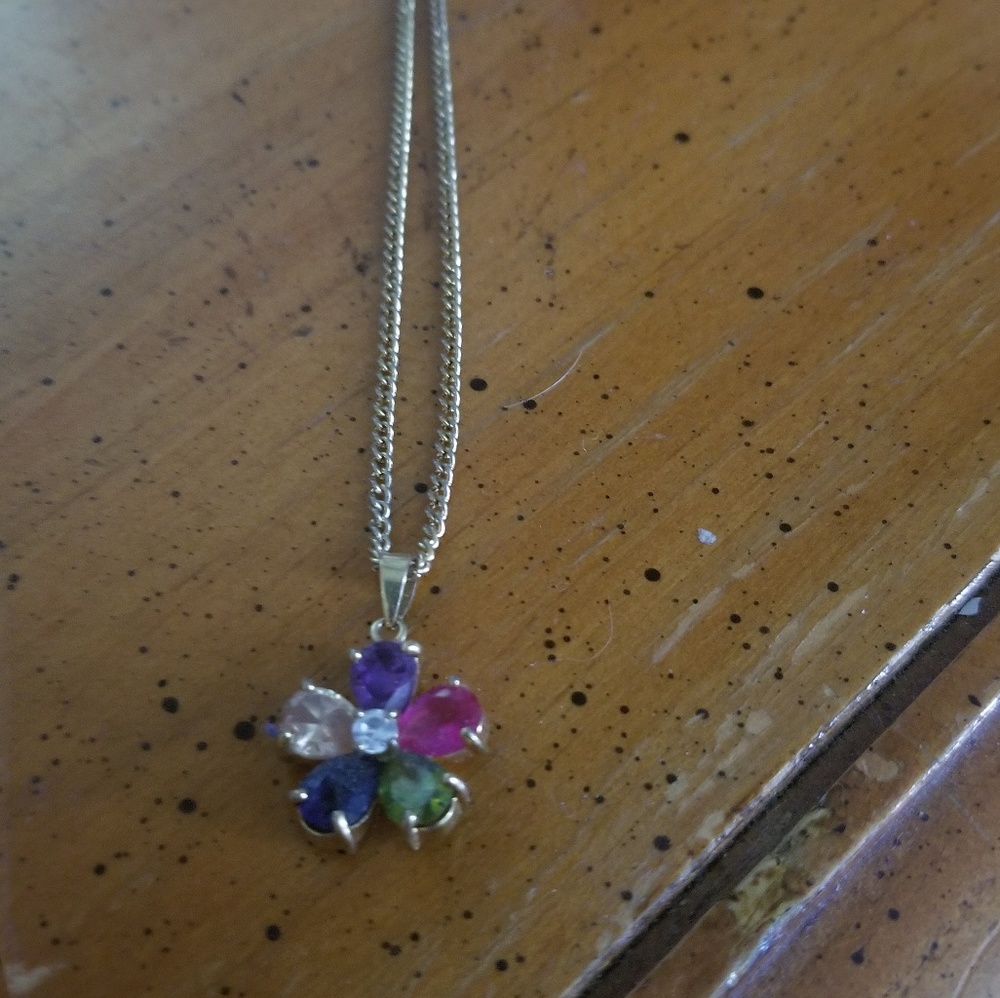 Multi Colored Stone Flower Necklace